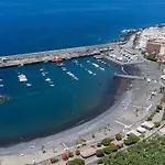 With Seaview And Parking Playa de San Juan (Tenerife)